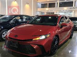 تۆیۆتا کامری